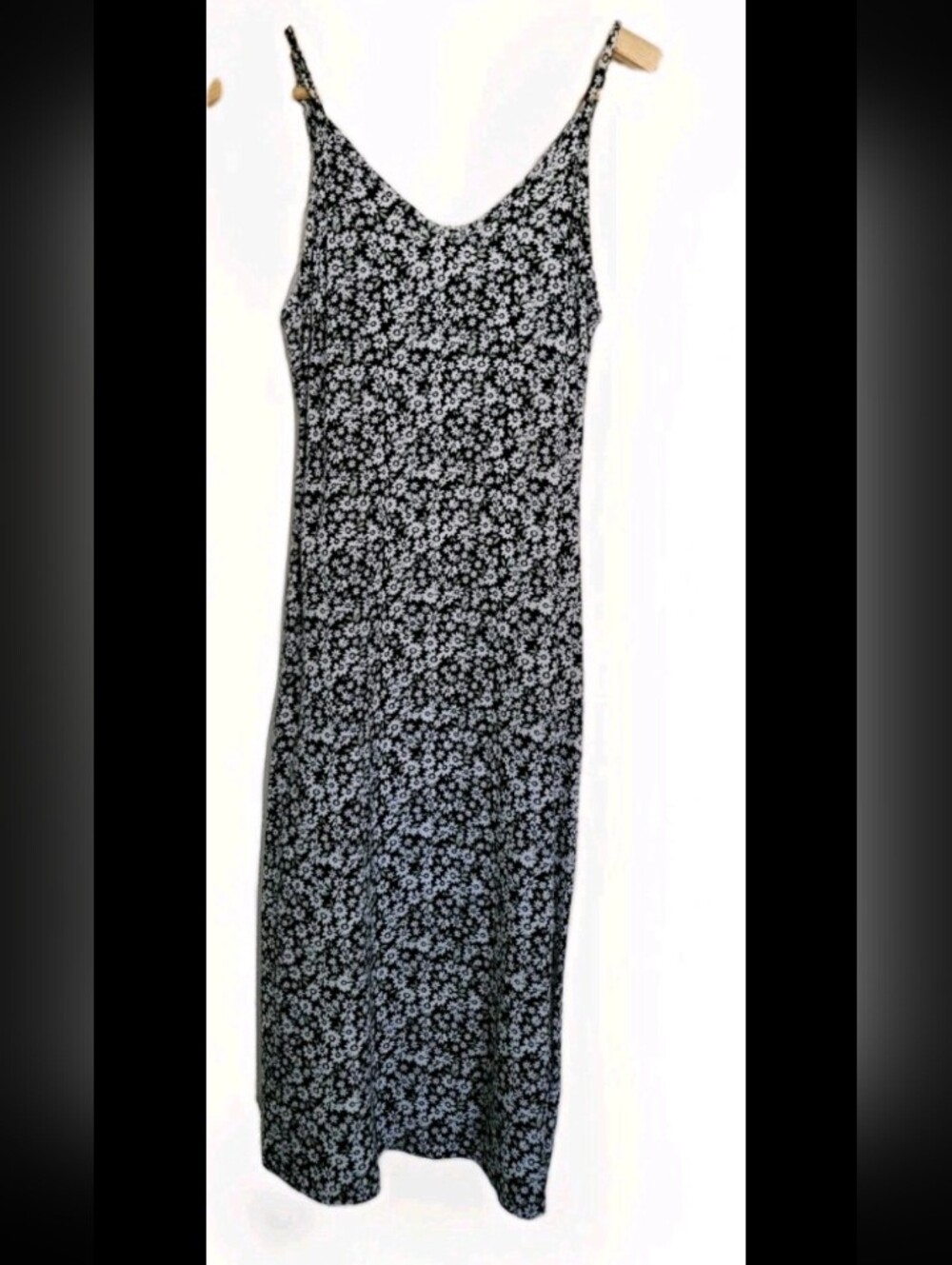 Wallflower Midi Slip Dress Size Medium Black Floral V-Neck Spaghetti Strap Rayon